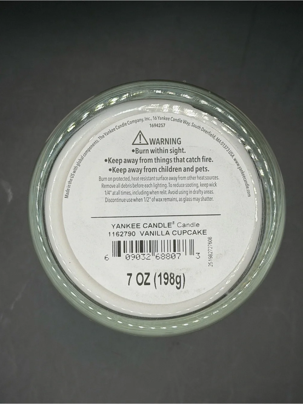 Yankee Candle Vanilla Cupcake Candle - Cream & Silver 7oz Original Tumbler